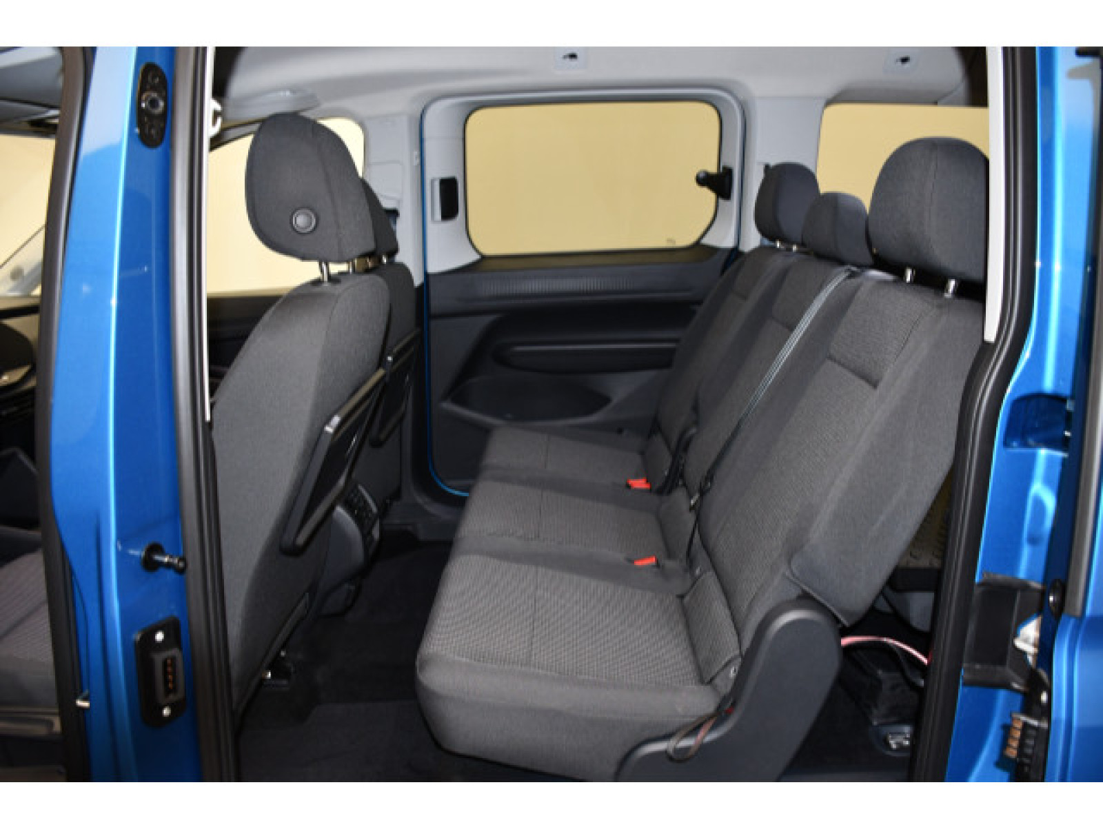 Volkswagen - Caddy Maxi_10