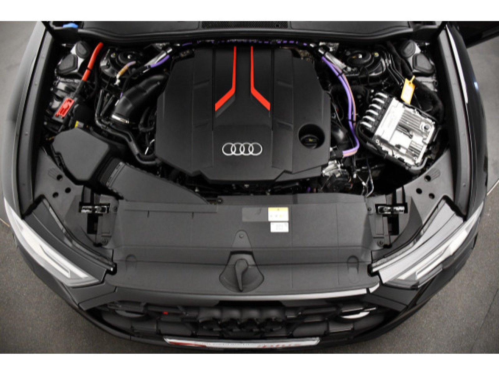 Audi - S6 Avant_15