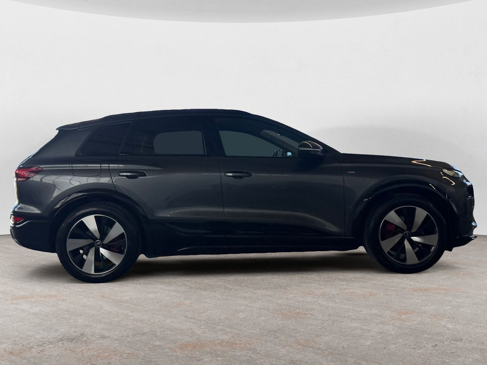 Audi - Q6 e-tron_8