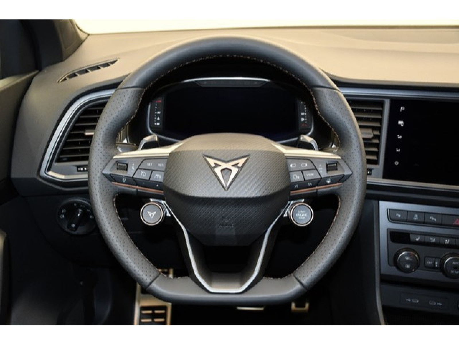 Cupra - Ateca_5