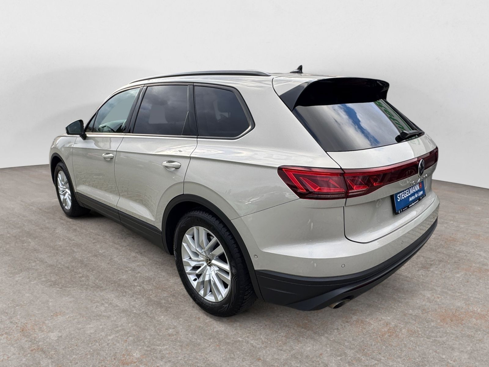 Volkswagen - Touareg_4