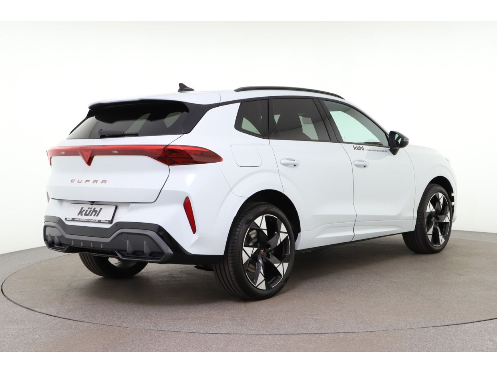 diagonalansicht-hinten-aussen