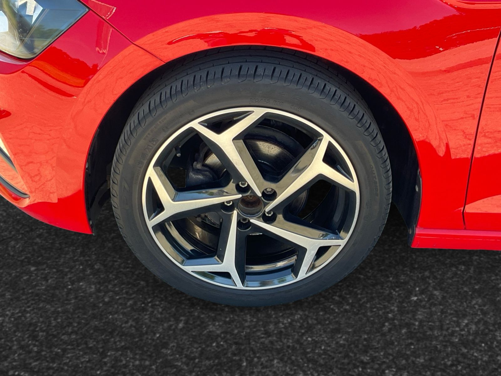 Volkswagen - Polo_14