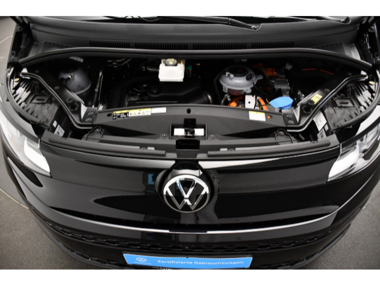 Volkswagen - California_16