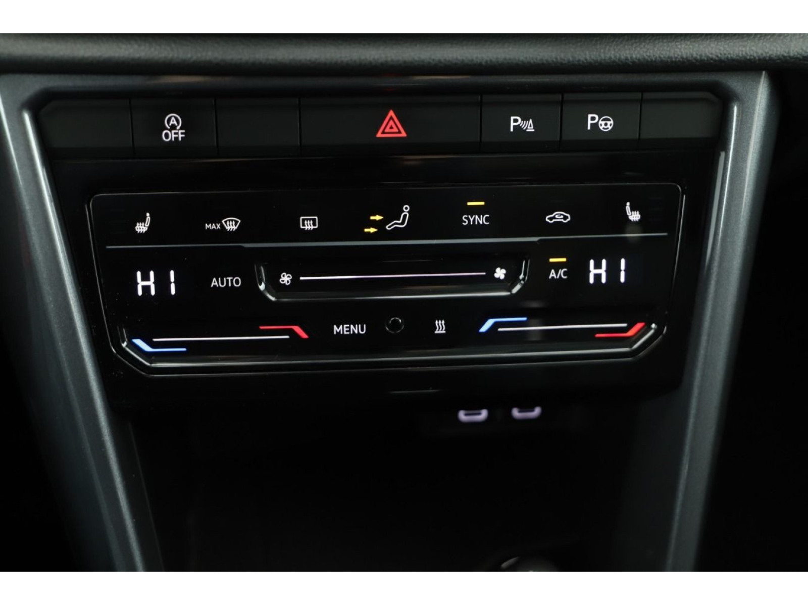 Volkswagen - T-Roc_12