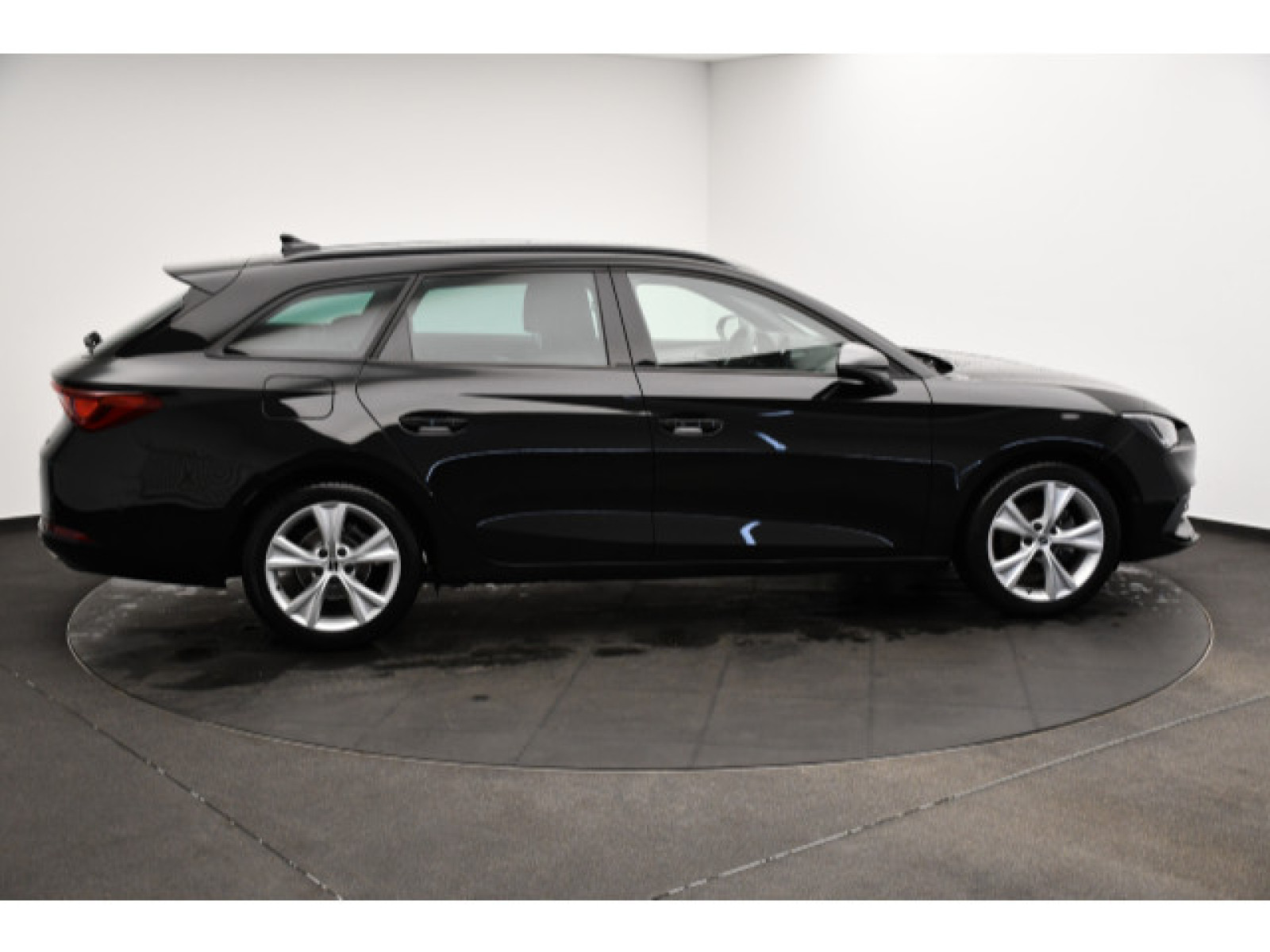 Seat - Leon_16