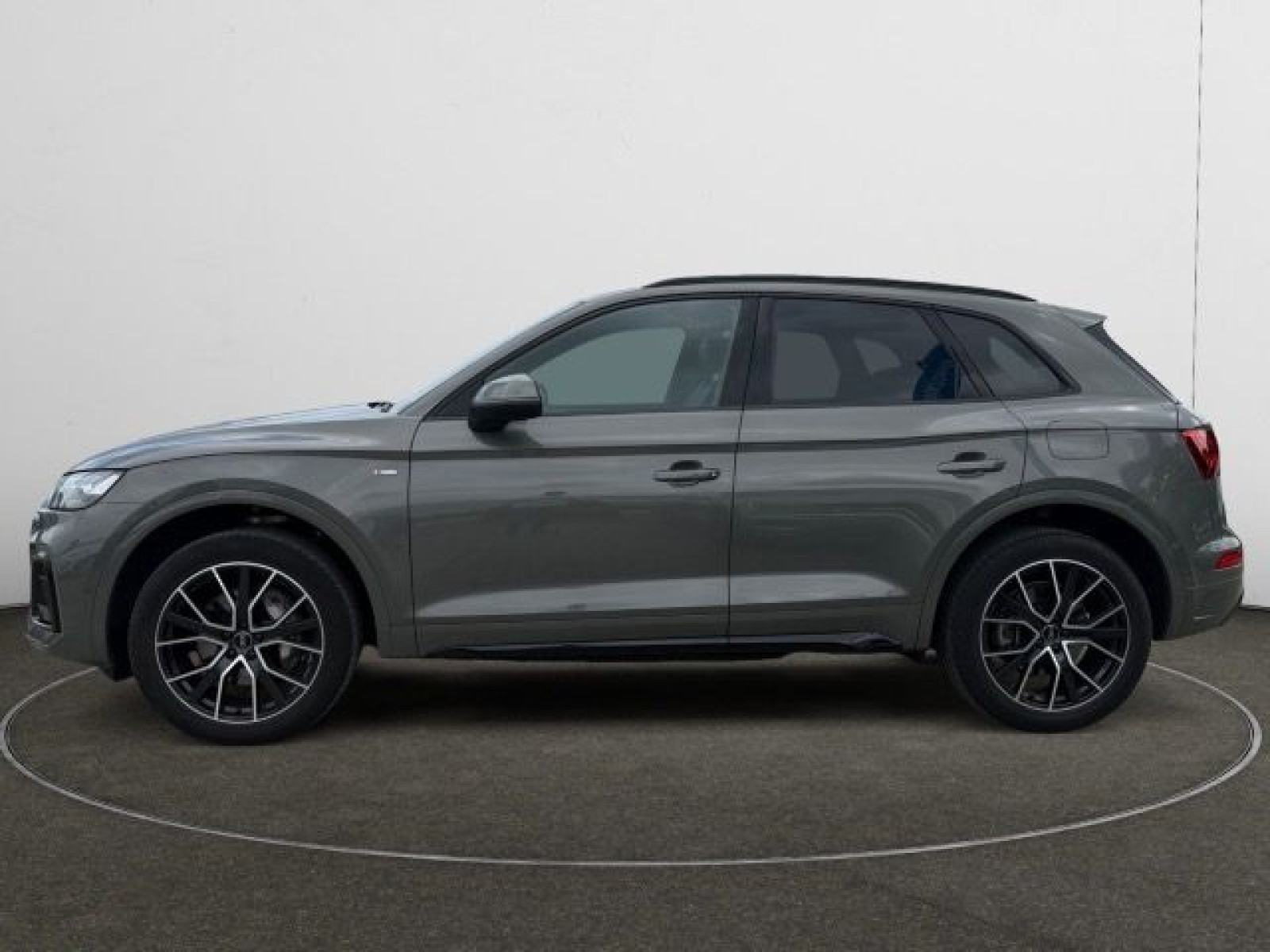 Audi - Q5_3