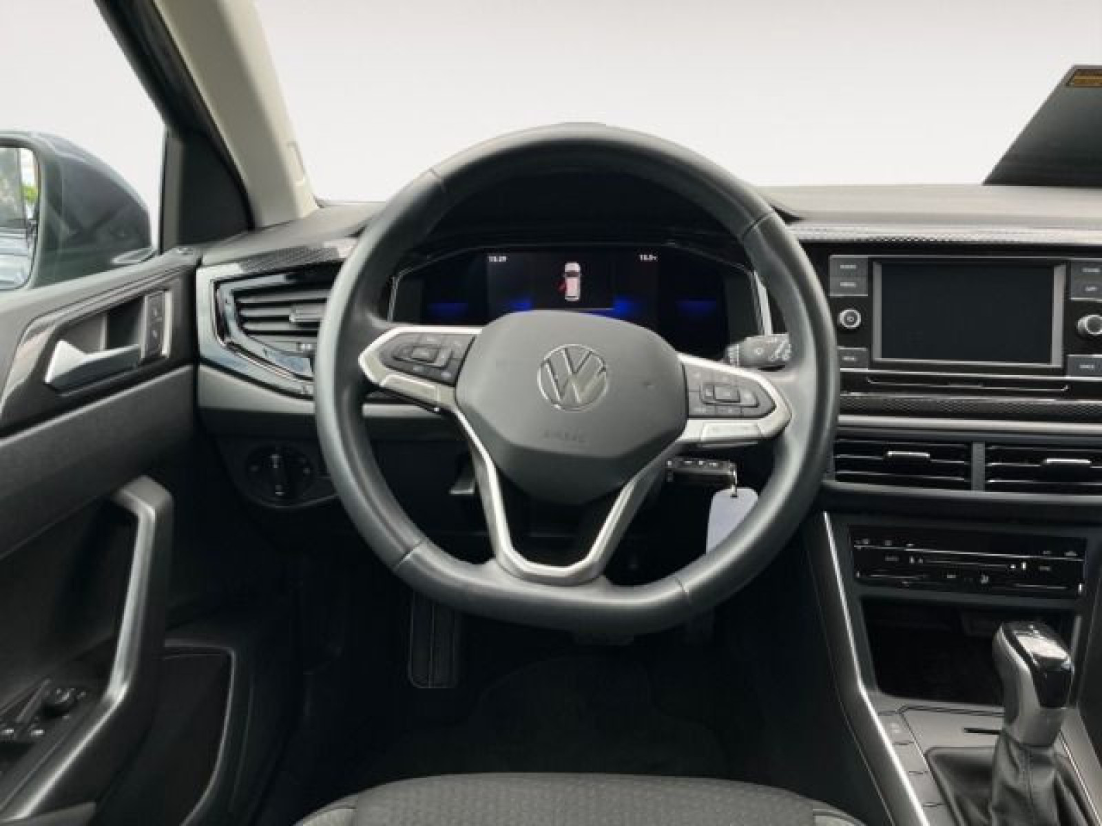 Volkswagen - Taigo_12
