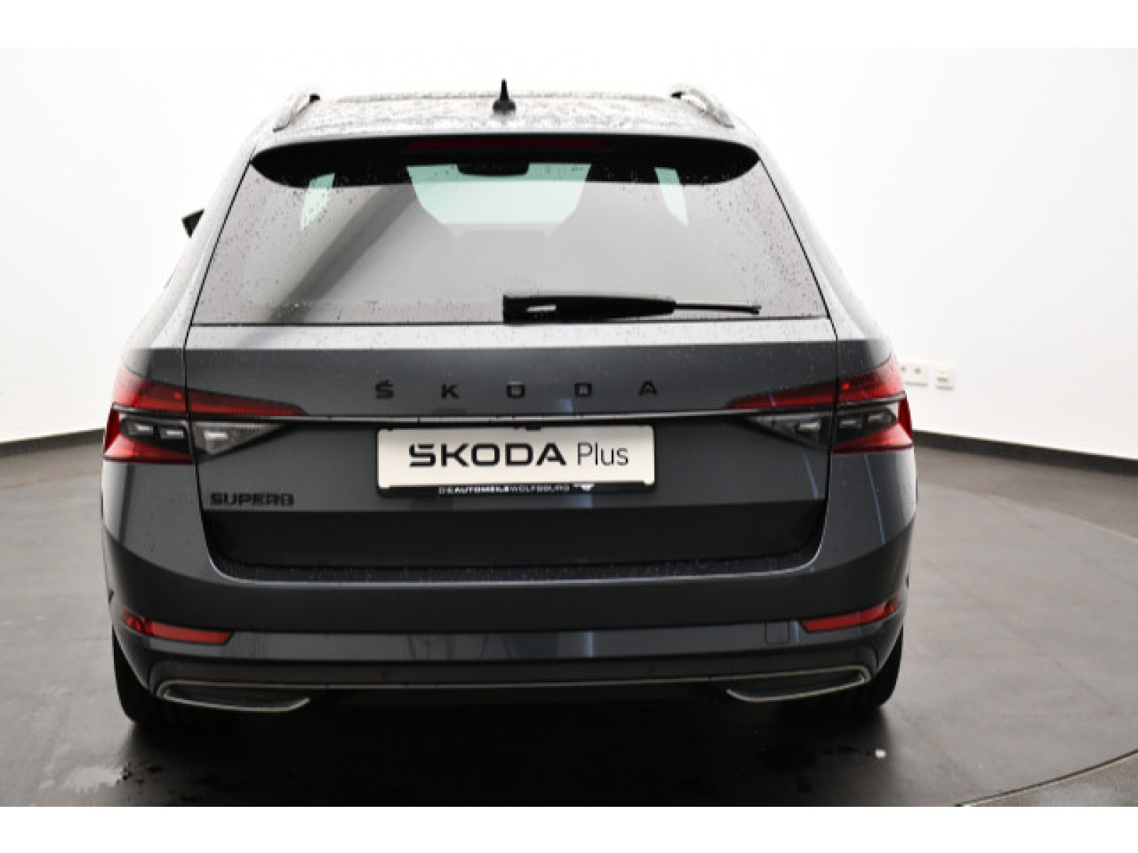 heckansicht-aussen heckansicht-aussen