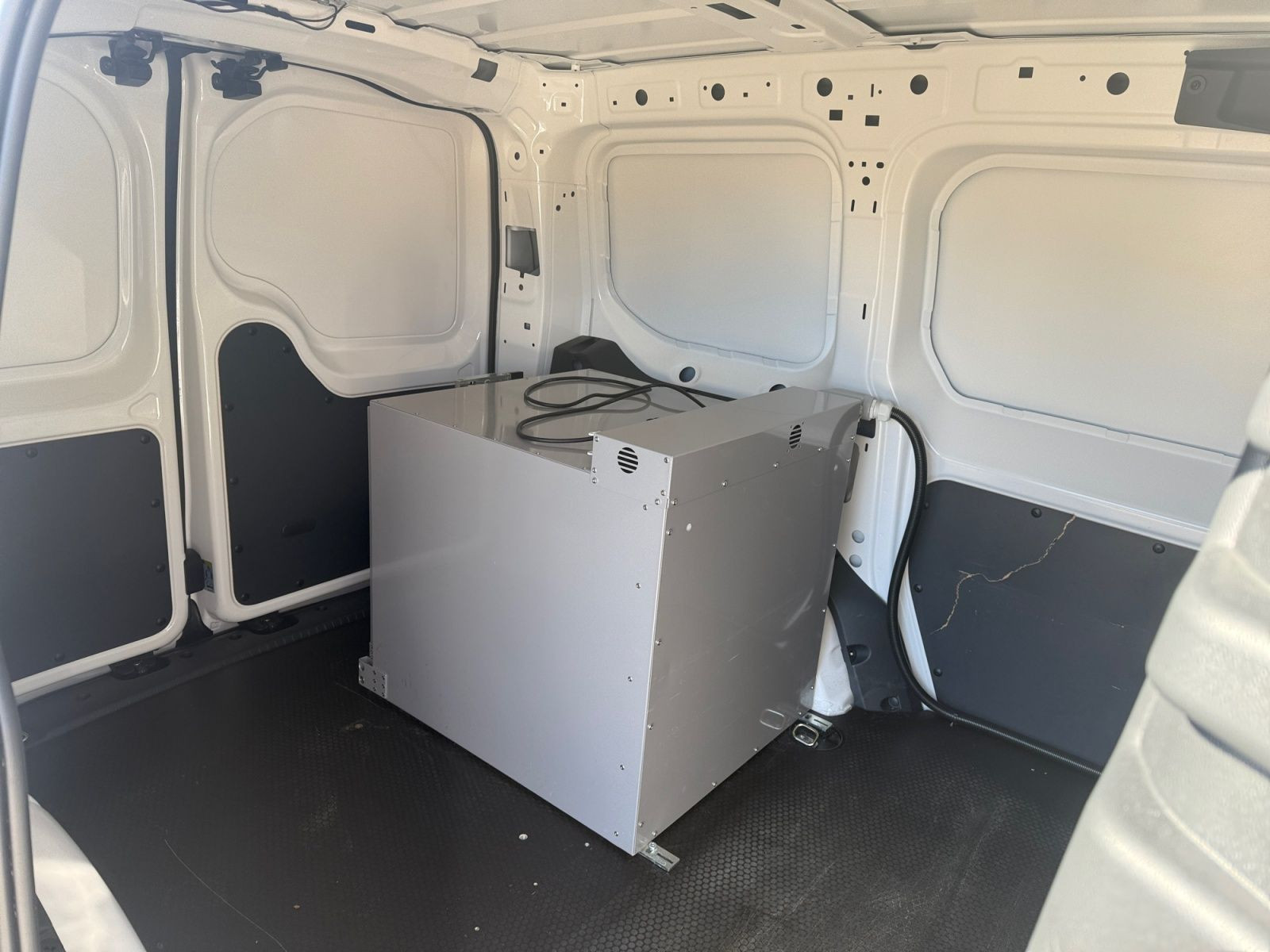 Volkswagen - Caddy_13