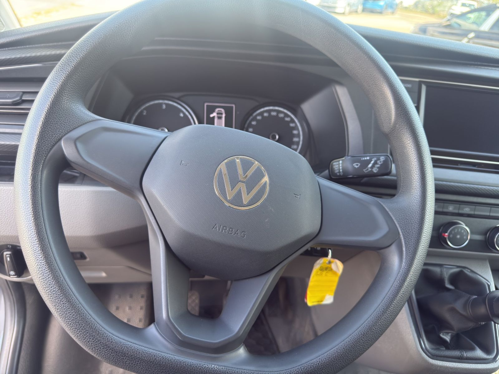 Volkswagen - T6.1 Kombi_11