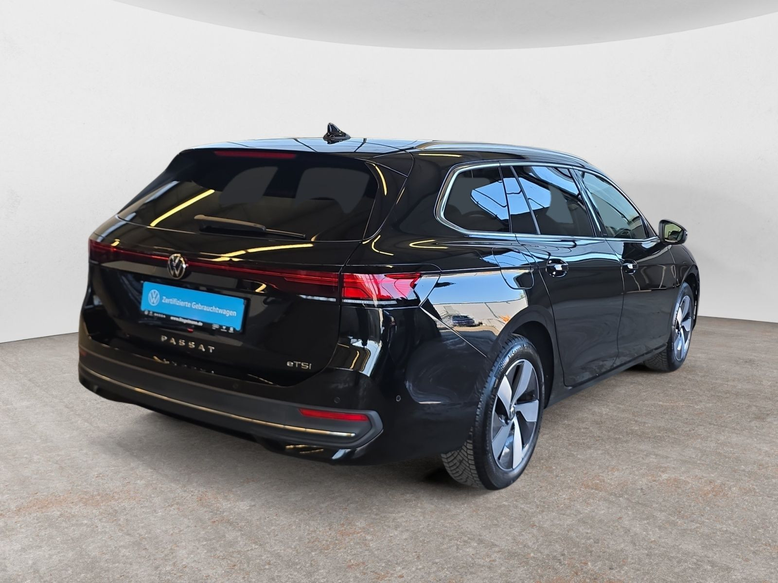 Volkswagen - Passat Variant_6