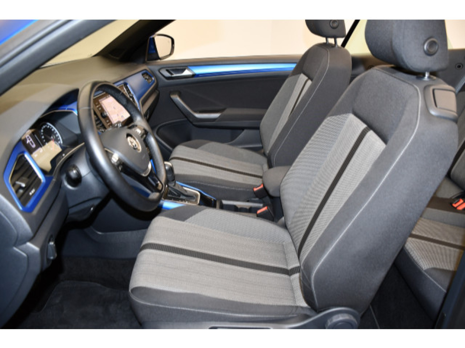 Volkswagen - T-Roc Cabriolet_5