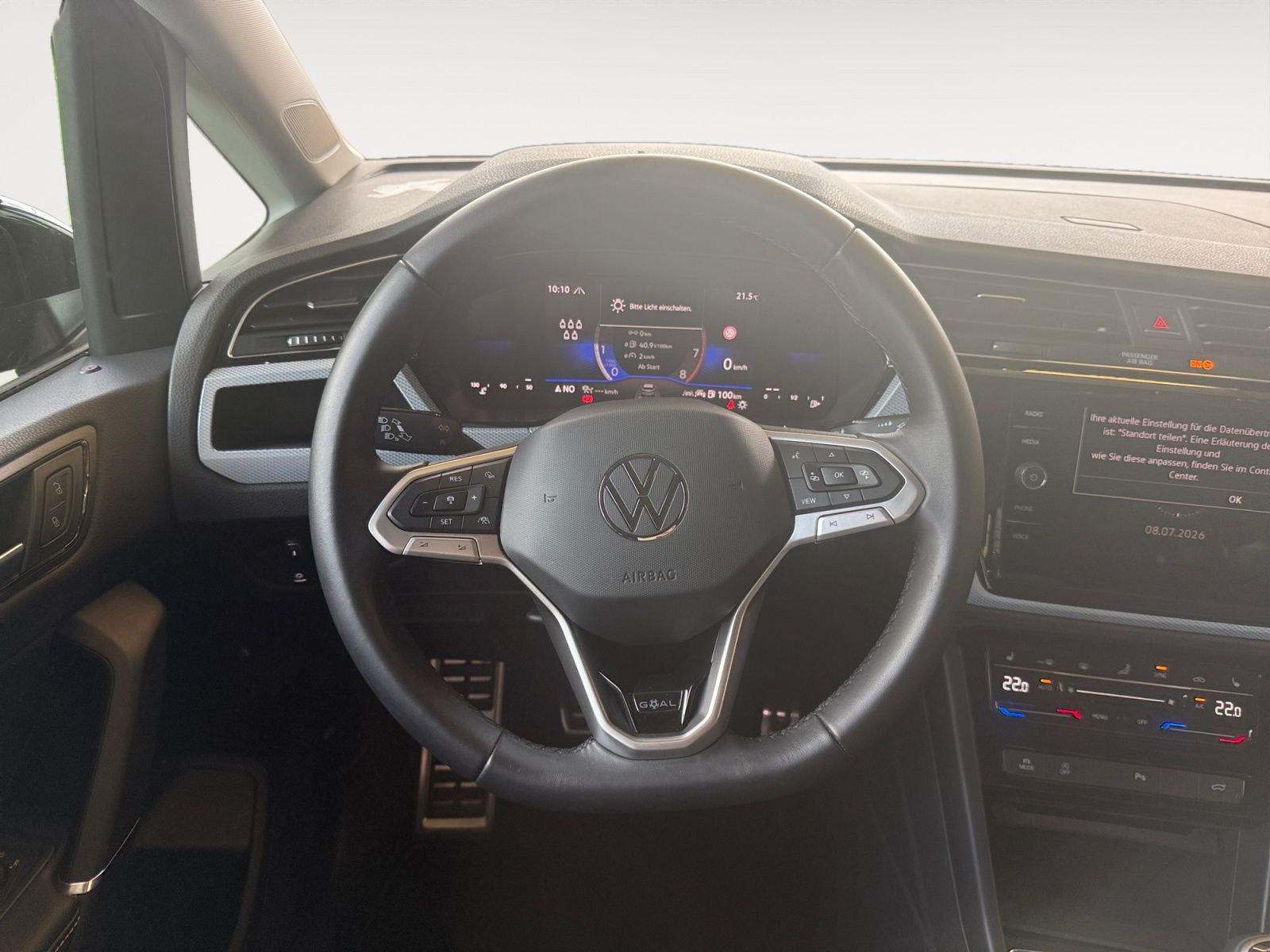Volkswagen - Touran_13