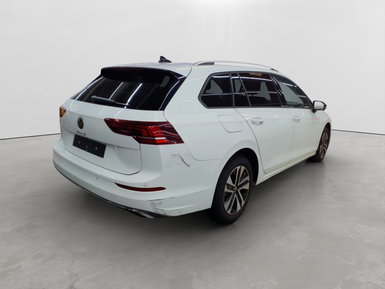Volkswagen - Golf Variant_3