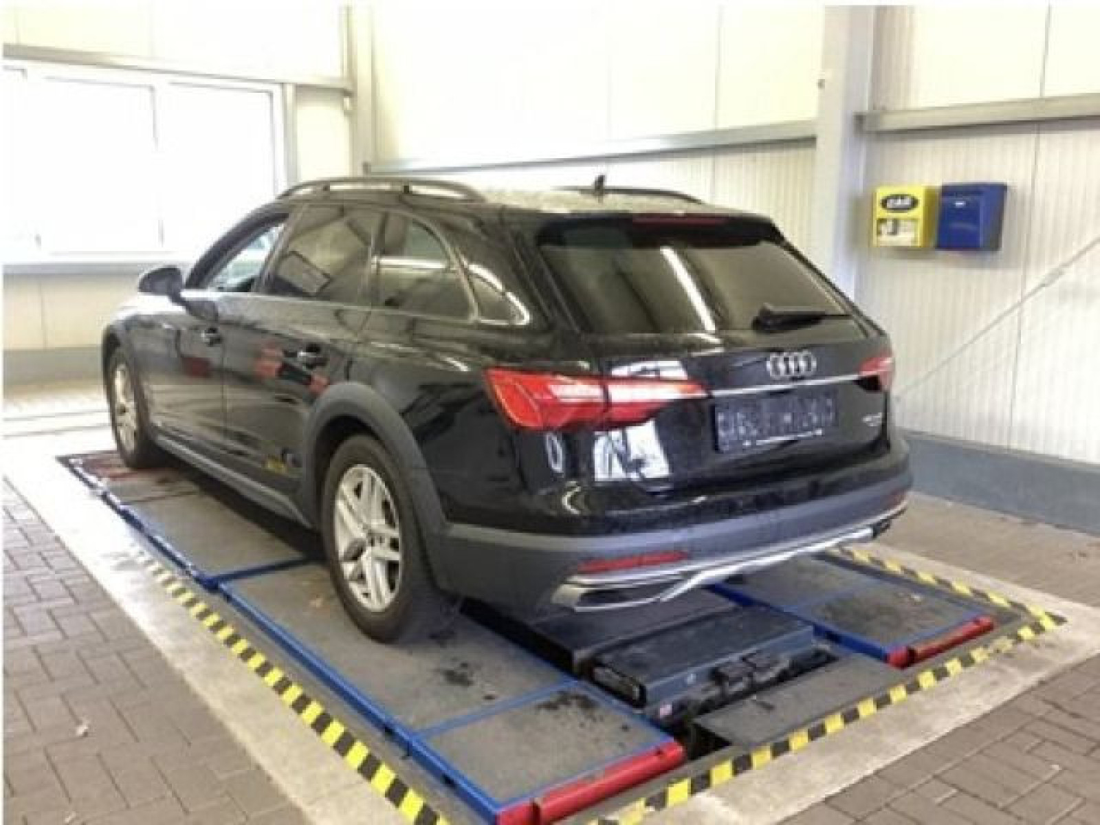 diagonalansicht-hinten-aussen