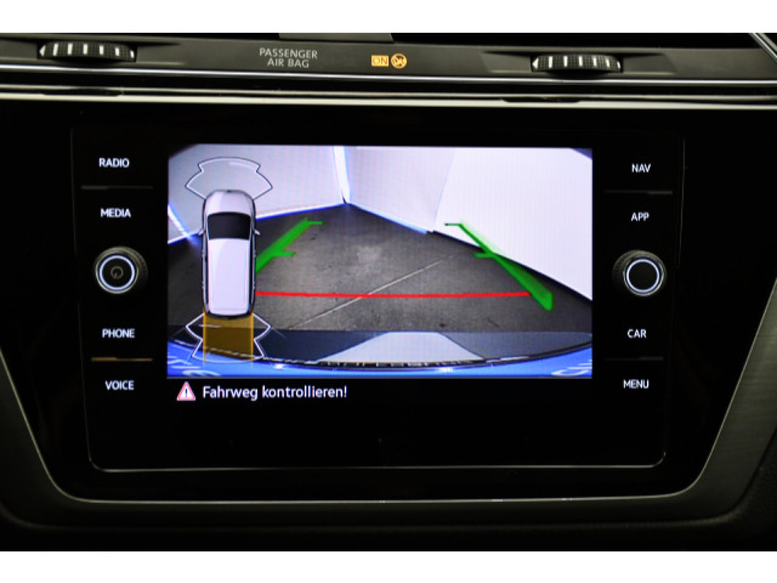 Volkswagen - Touran_8