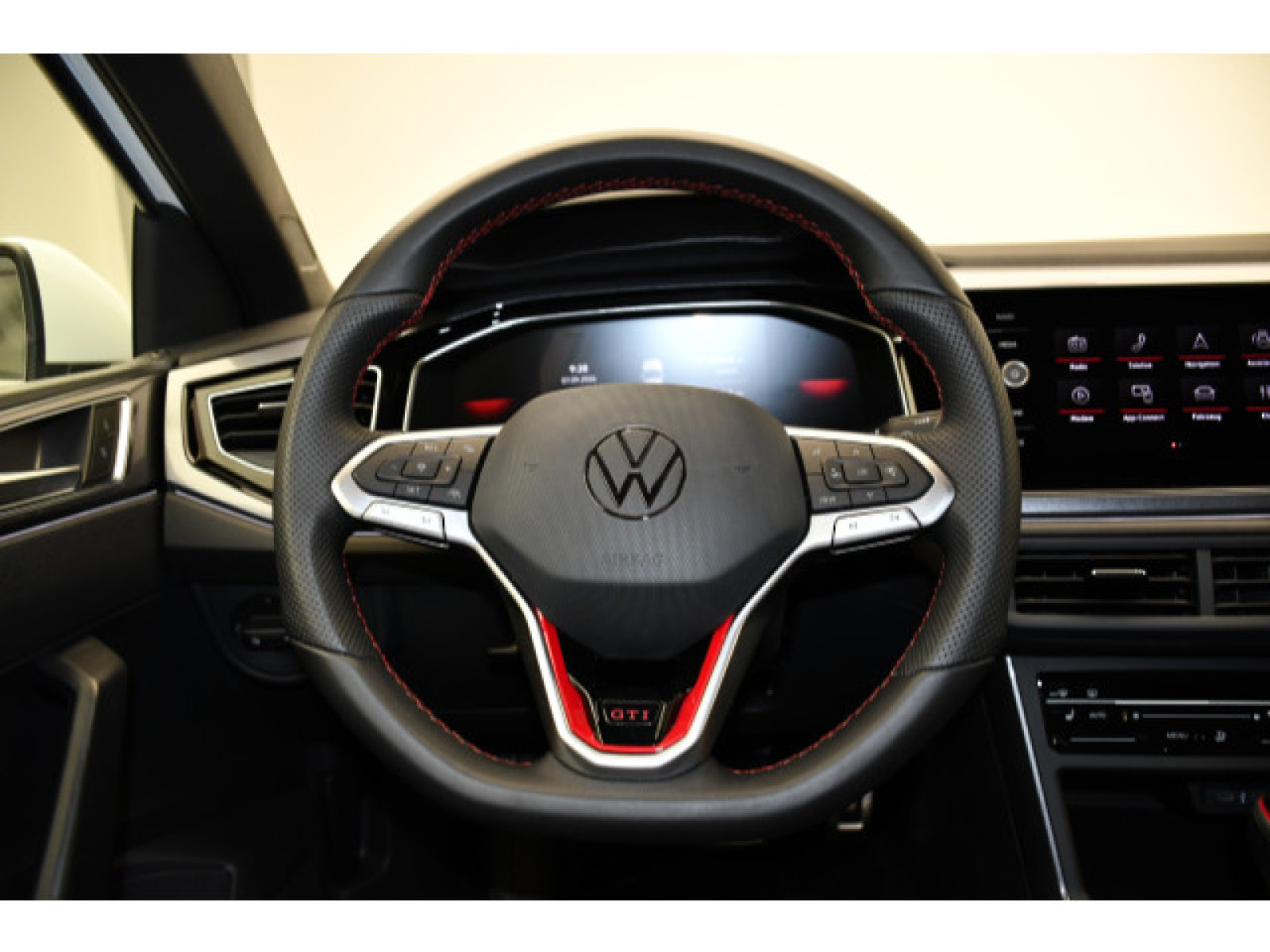 Volkswagen - Polo_5
