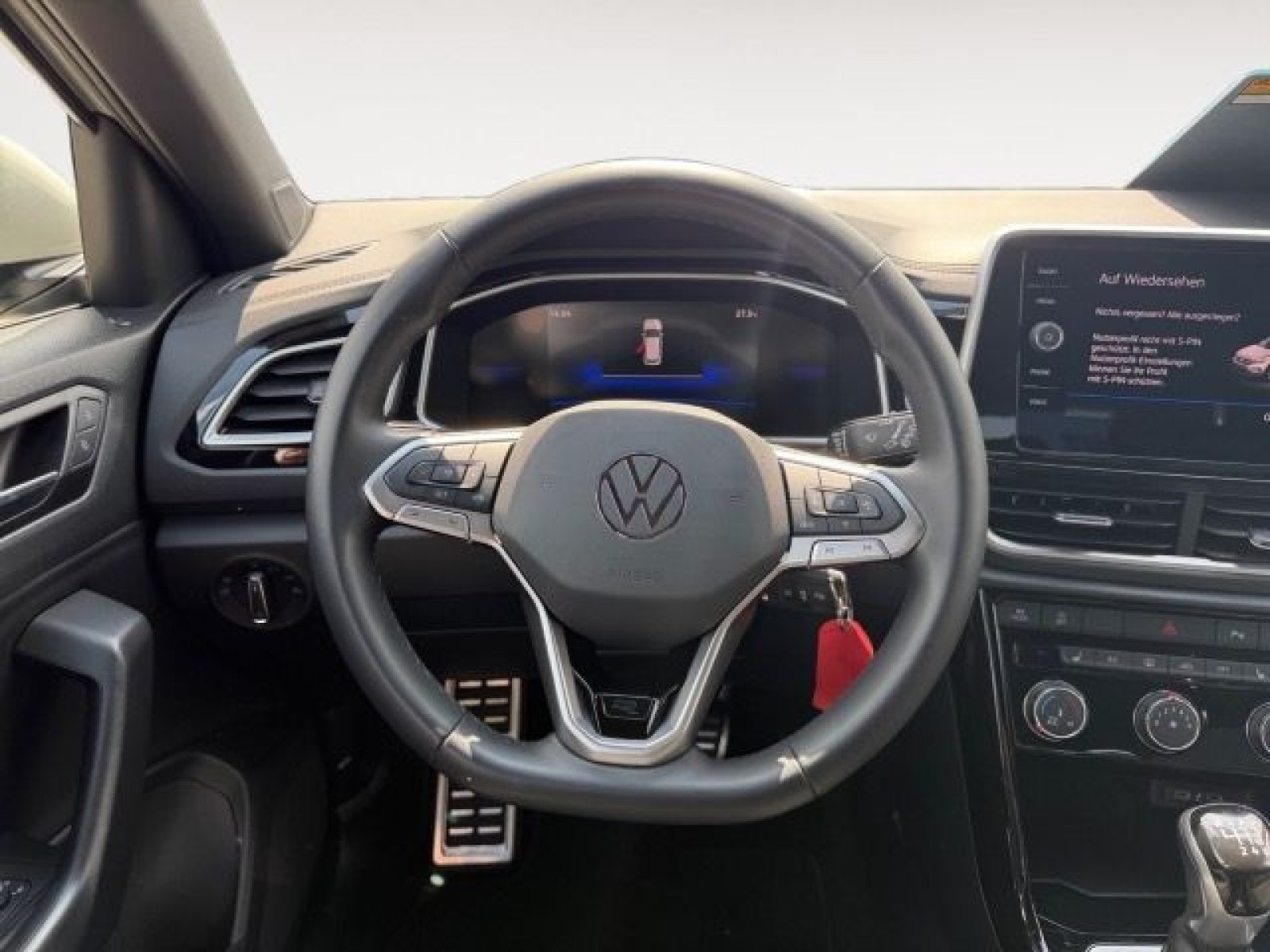 Volkswagen - T-Roc_12