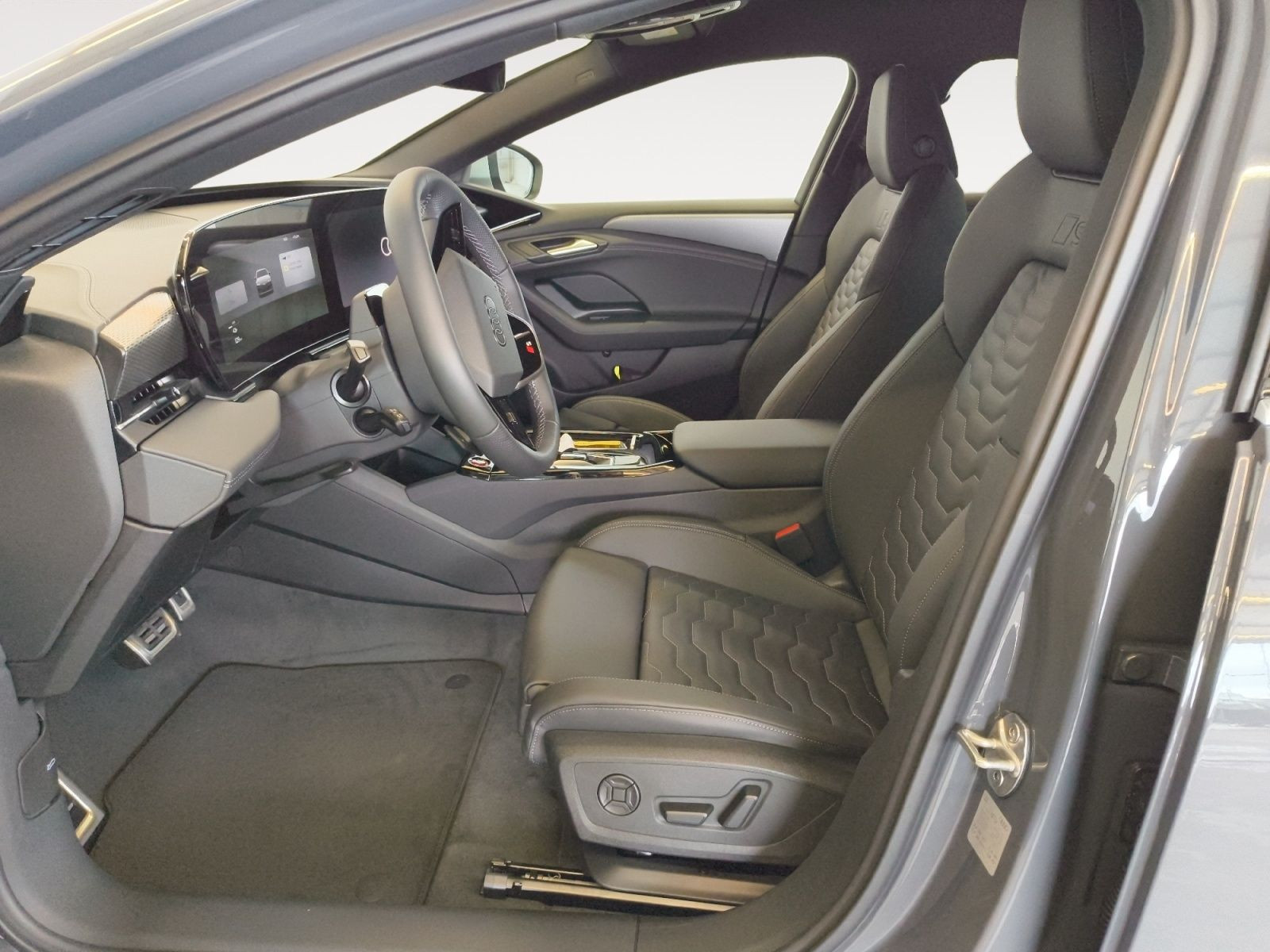 Audi - S6 Sportback e-tron_10