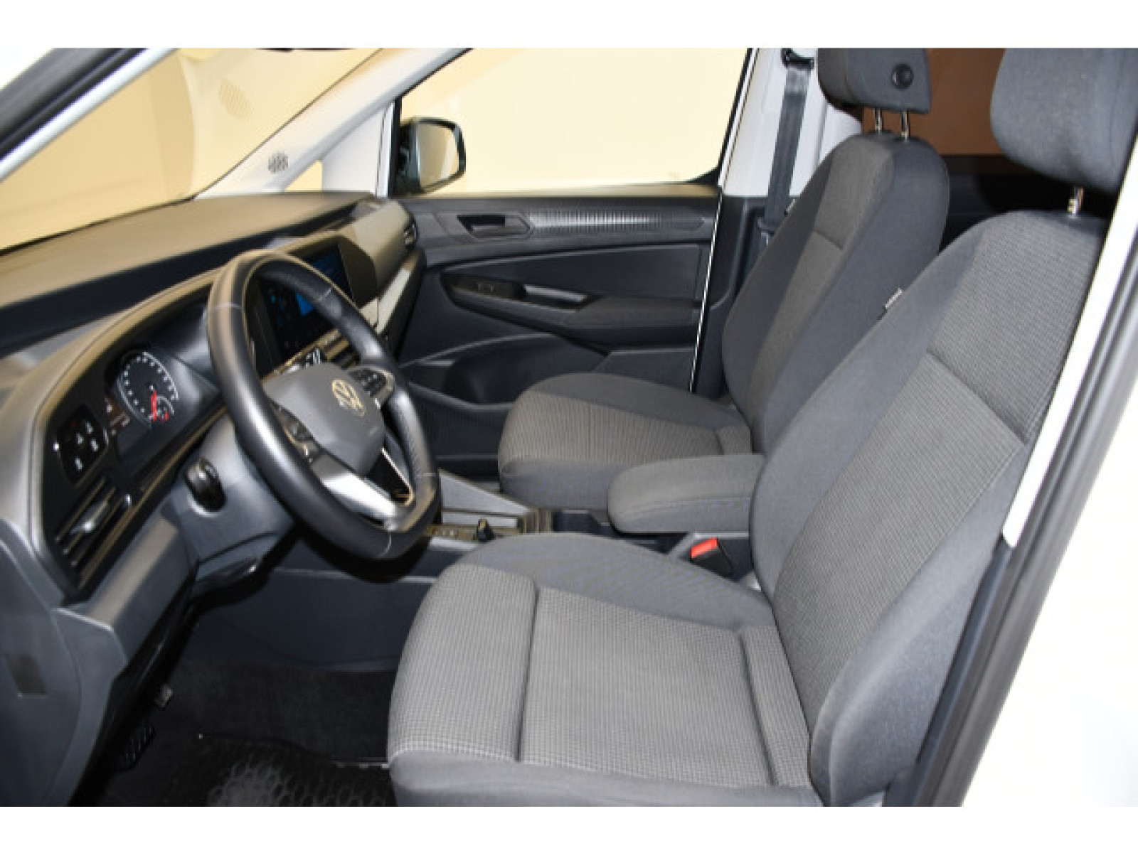 Volkswagen - Caddy_3