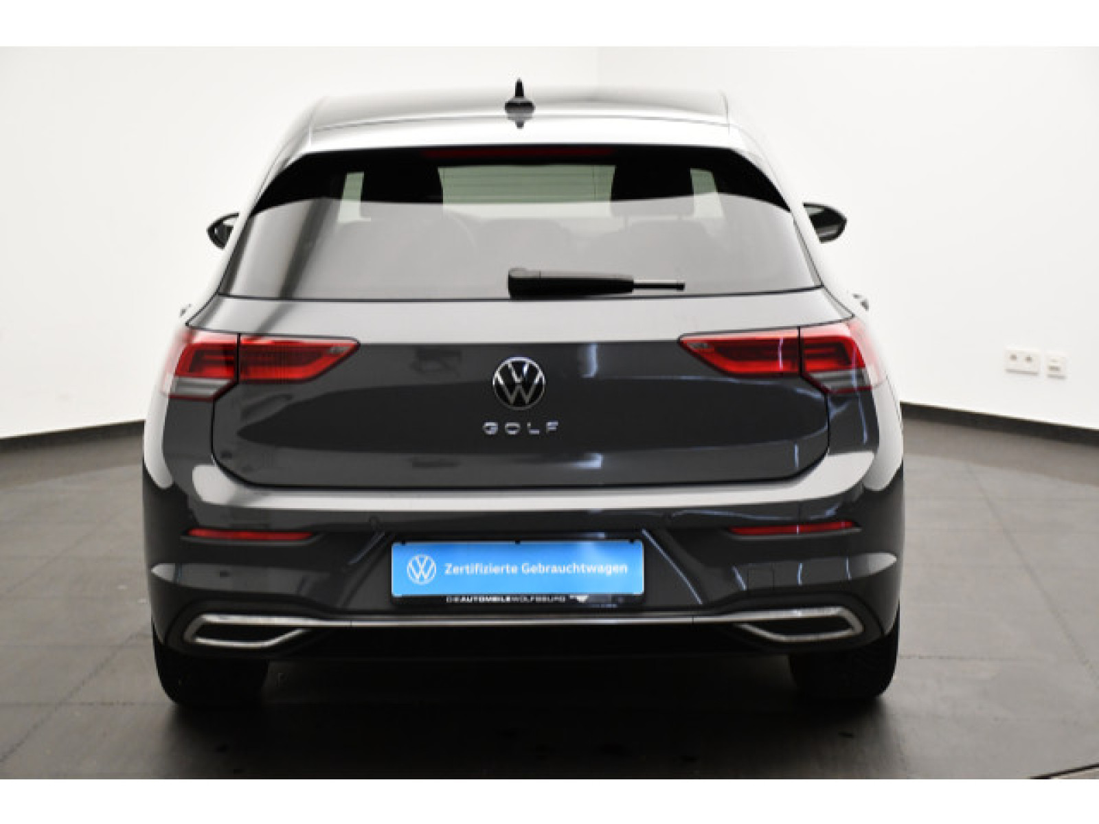 Volkswagen - Golf_17