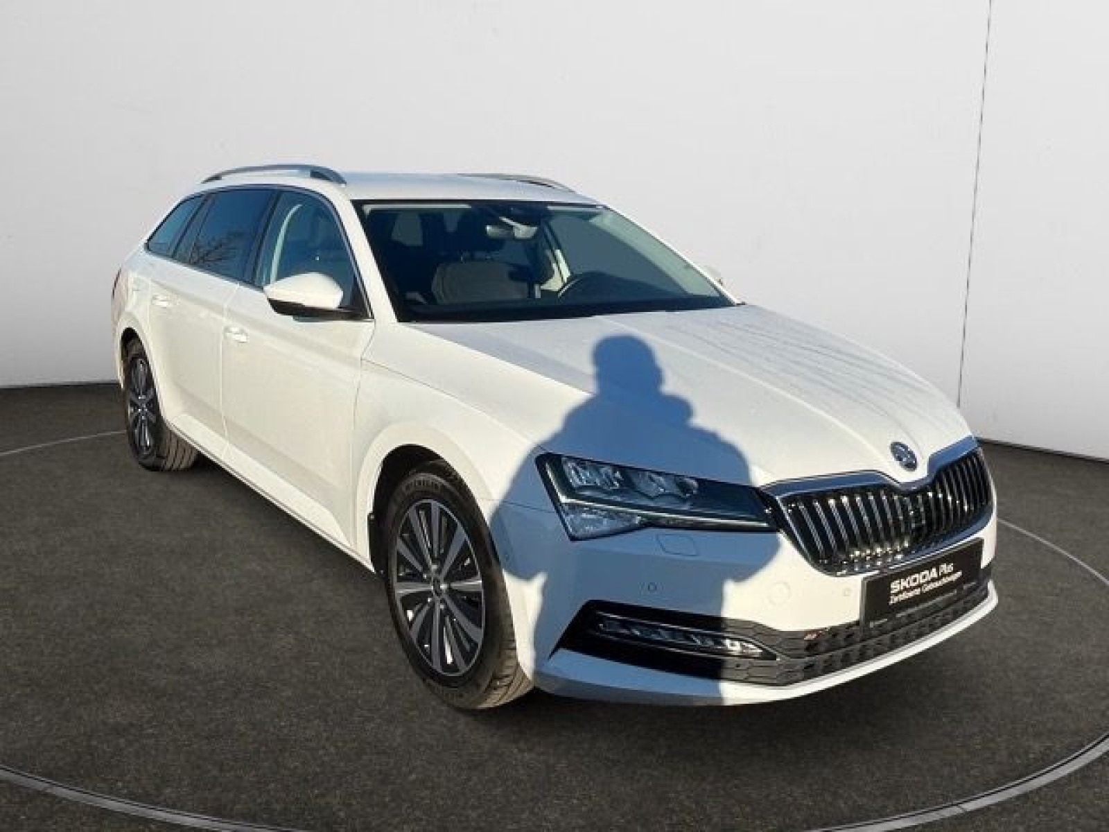 diagonal-frontansicht-aussen