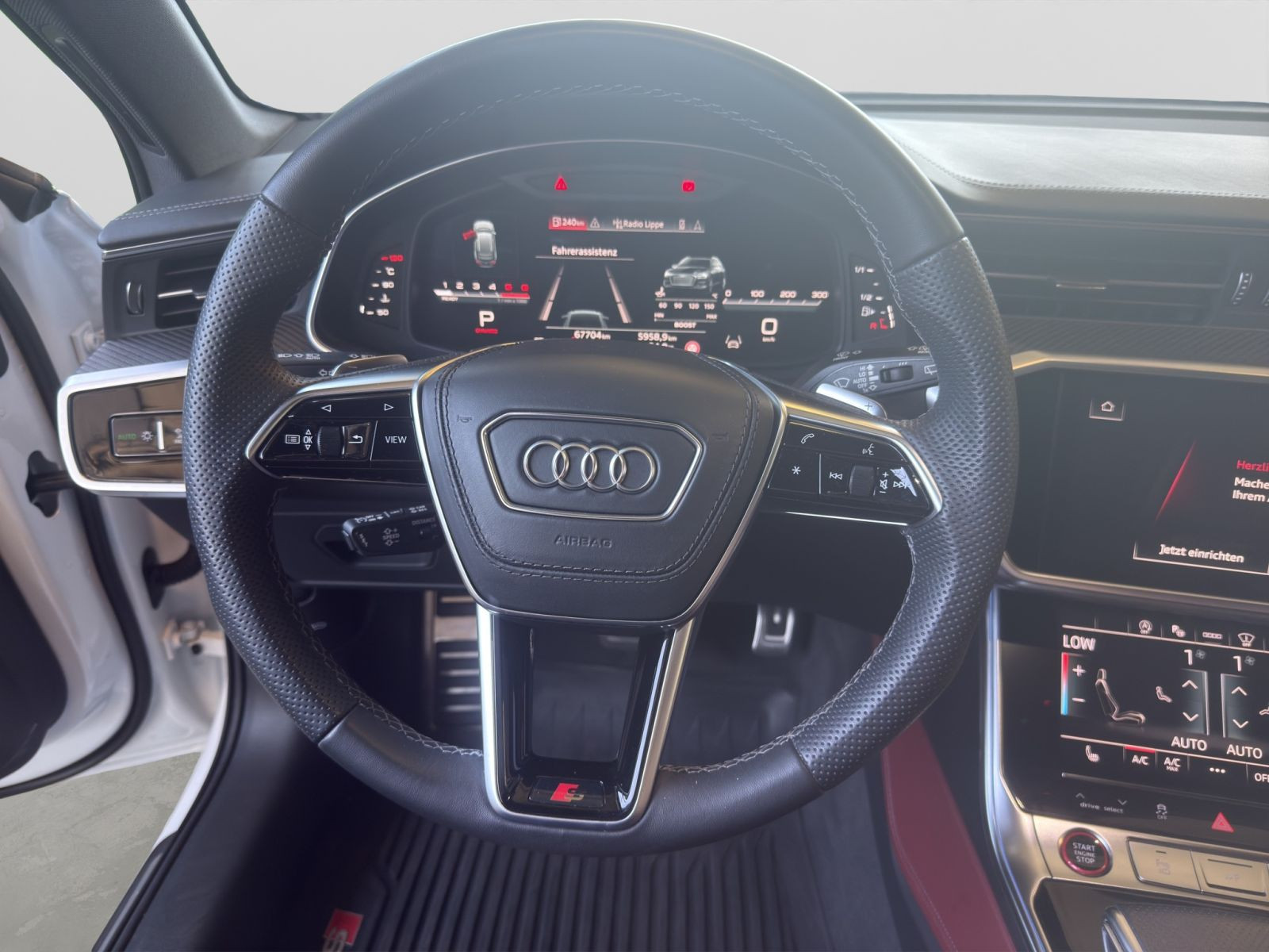 Audi - S6 Avant_11