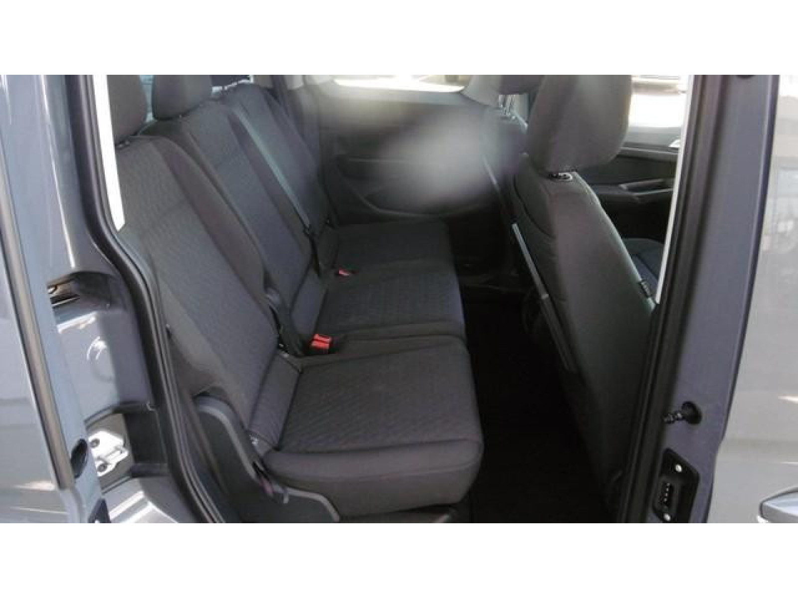 Volkswagen - Caddy_14