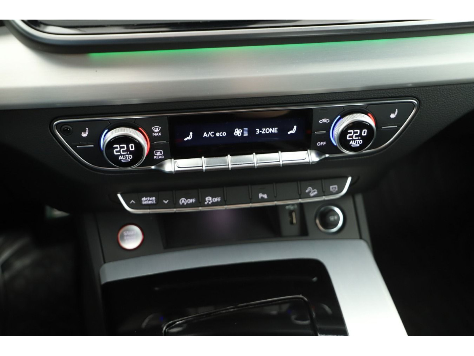 Audi - SQ5 Sportback_11