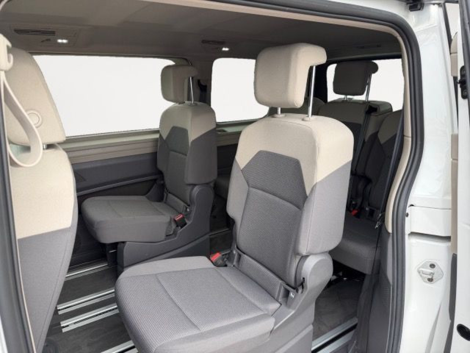 Volkswagen - T7 Multivan_14