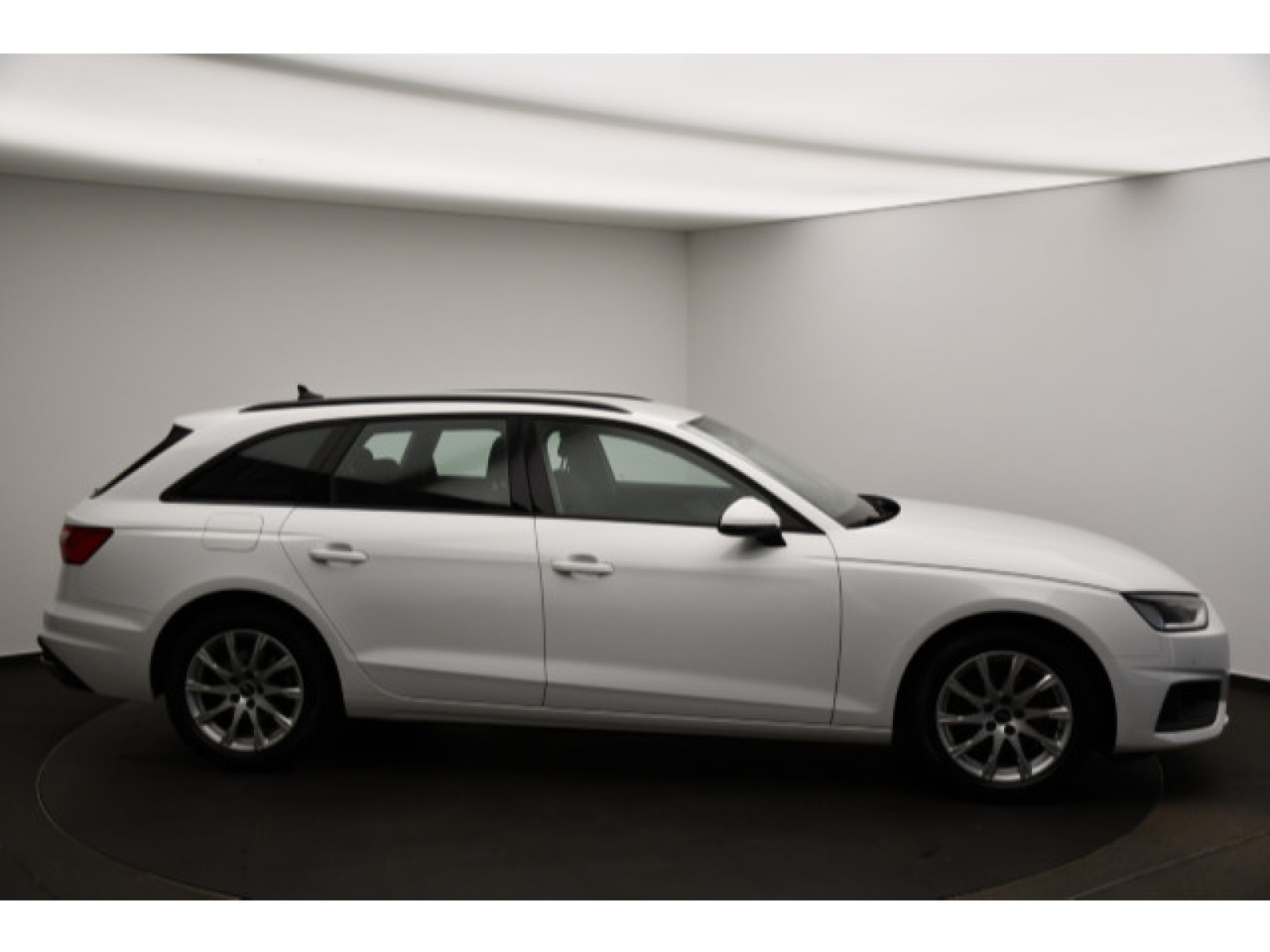 Audi - A4 Avant_15