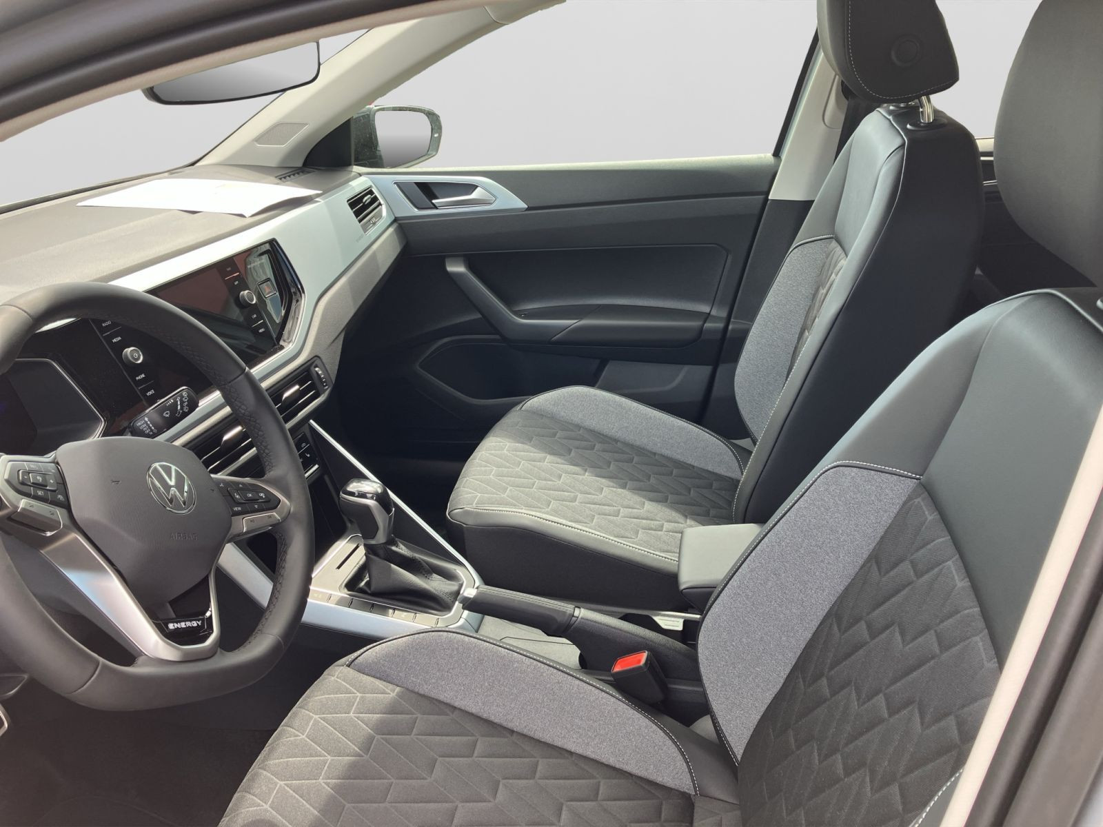 Volkswagen - Polo_10