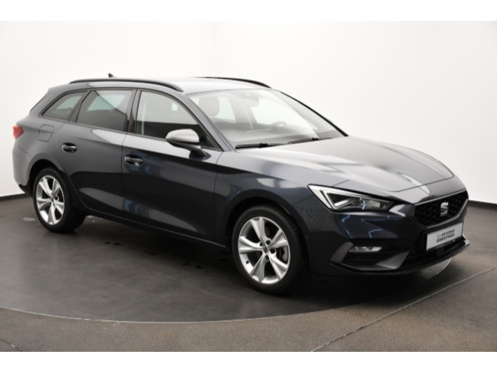 diagonal-frontansicht-aussen