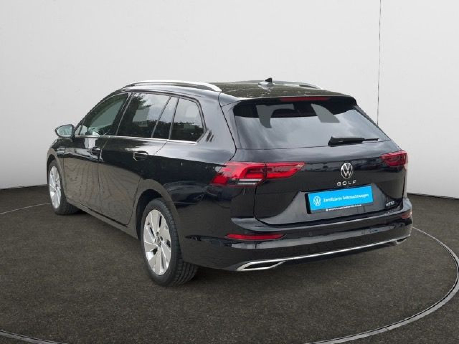 Volkswagen - Golf Variant_3