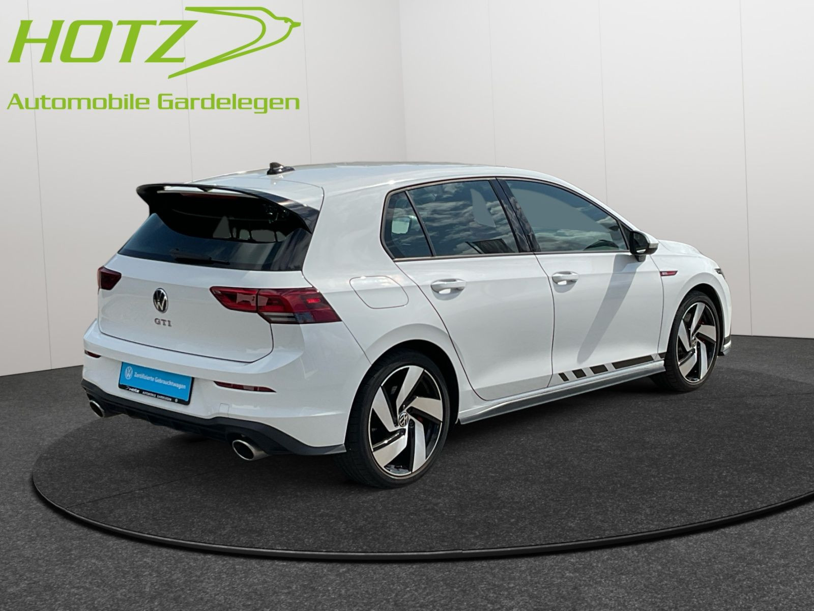 Volkswagen - Golf GTI_5