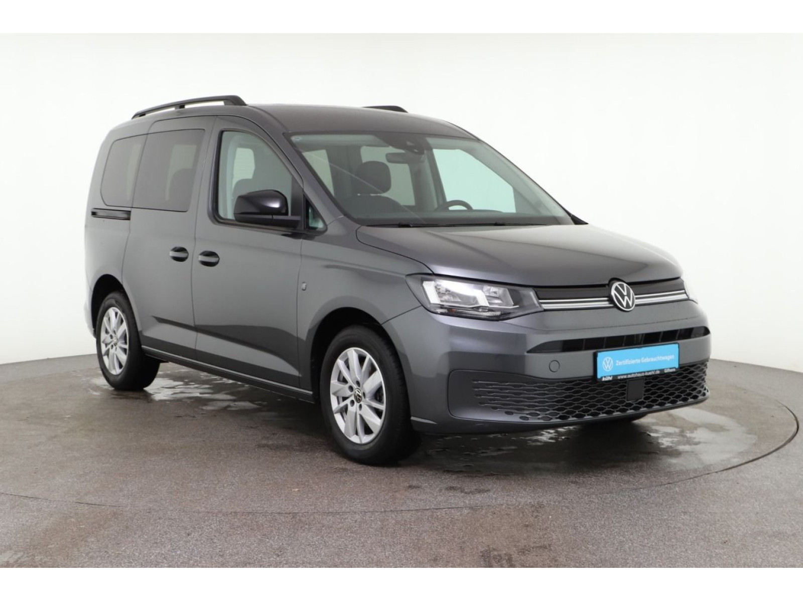 diagonal-frontansicht-aussen diagonal-frontansicht-aussen