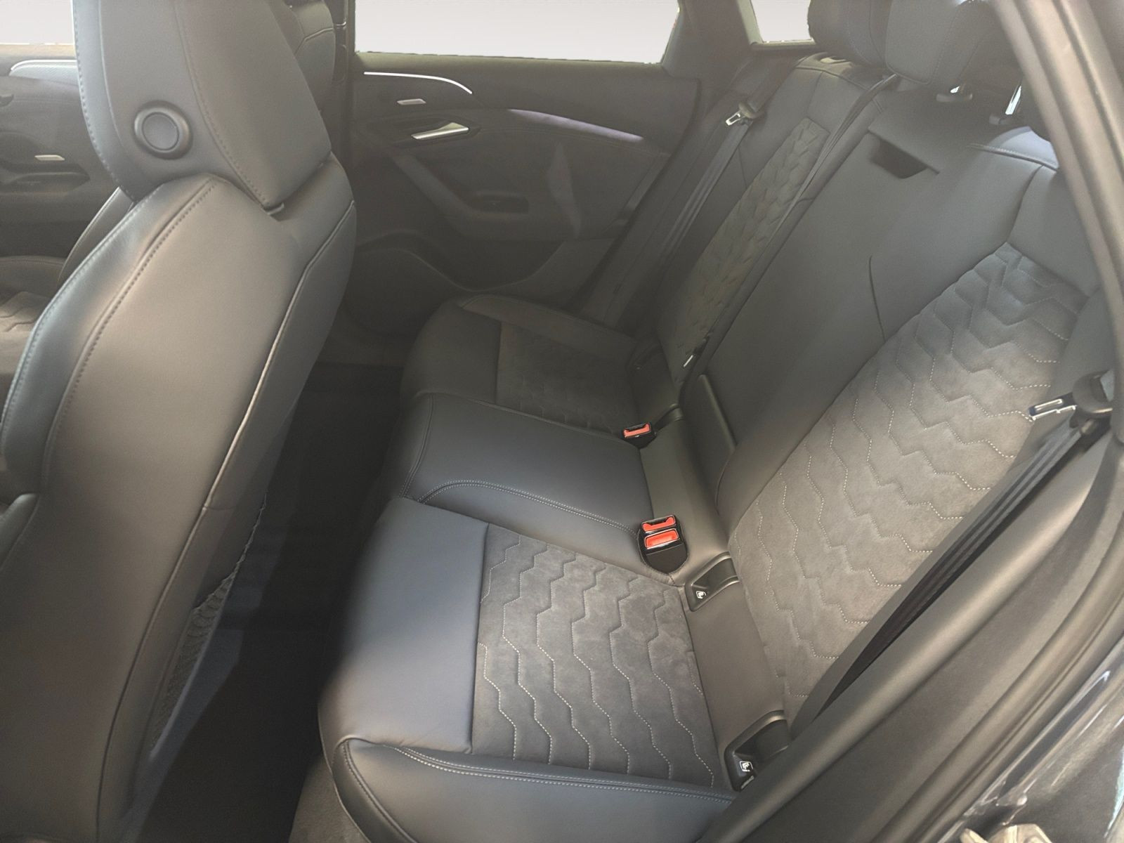 Audi - A6 Avant_15