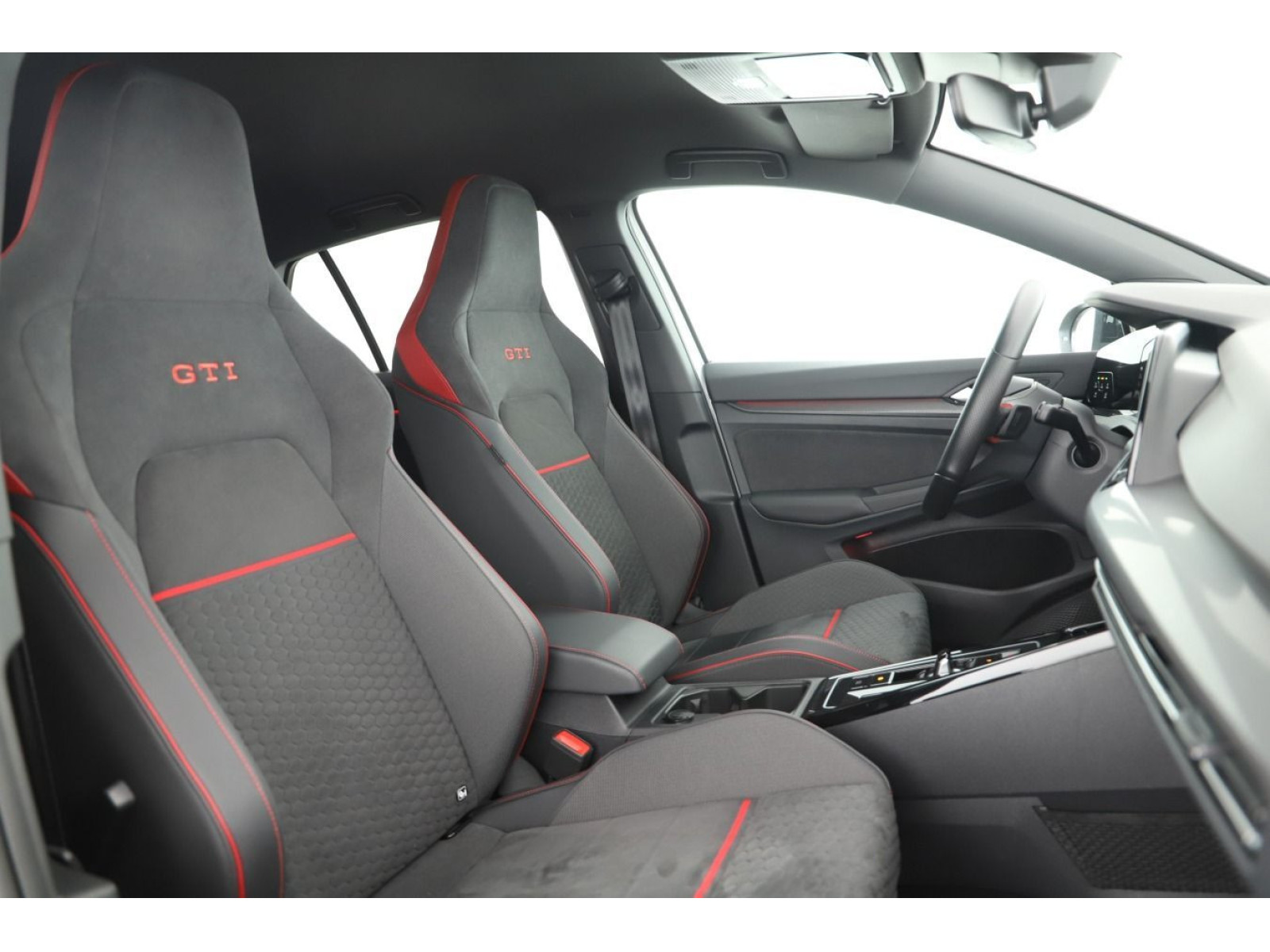 Volkswagen - Golf GTI_7