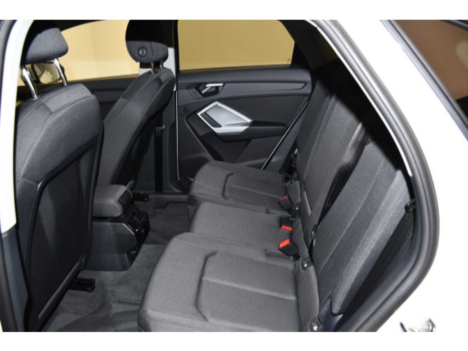 Audi - Q3 Sportback_10