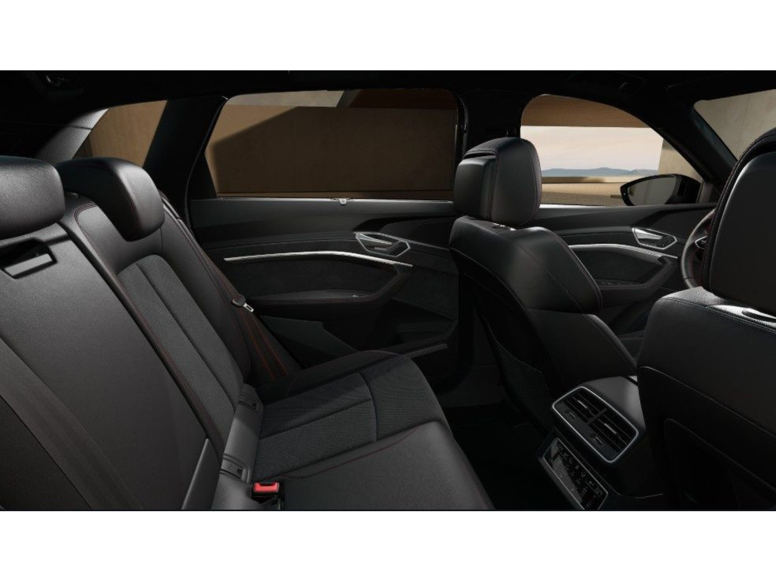 Audi - Q8 e-tron_10