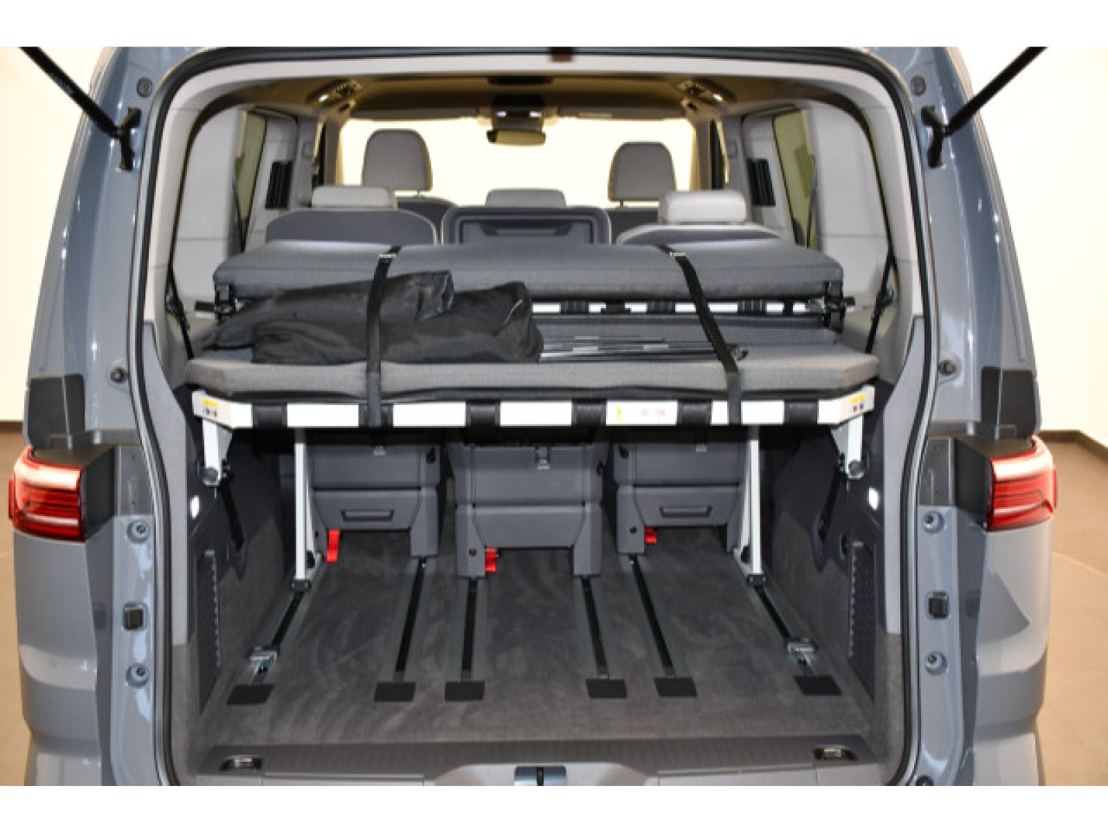 Volkswagen - T7 Multivan_12