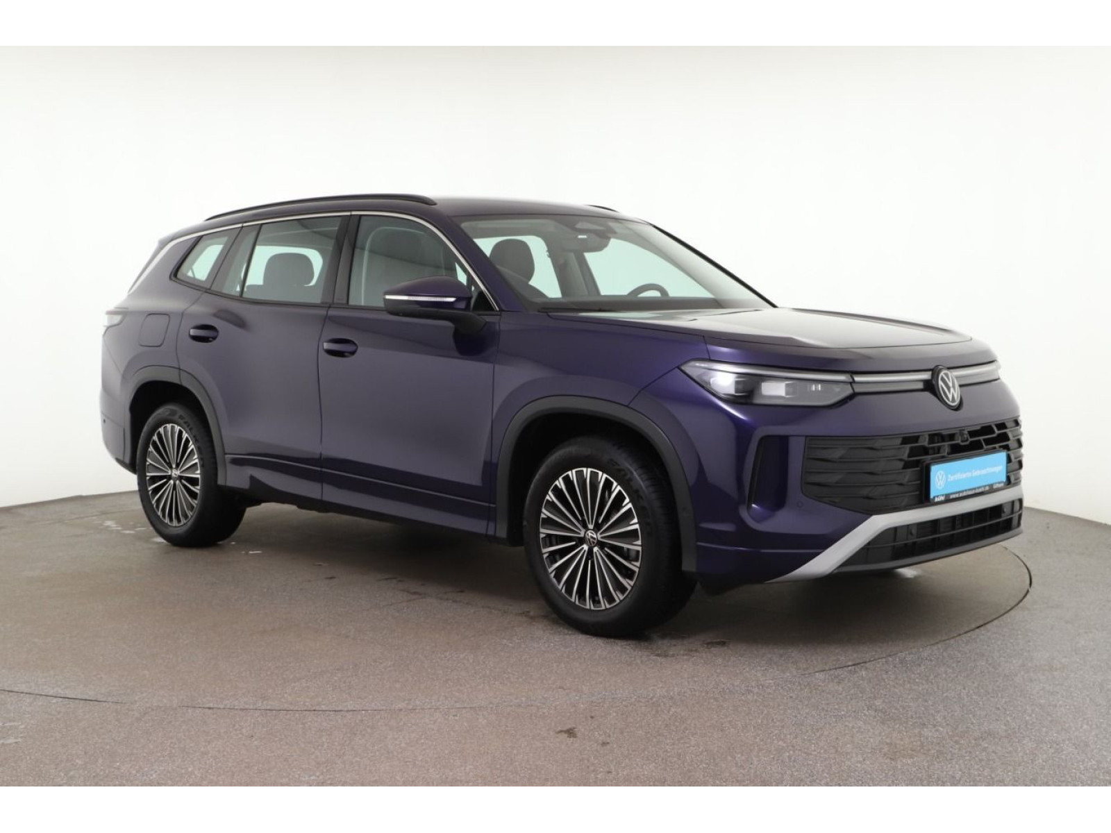 diagonal-frontansicht-aussen