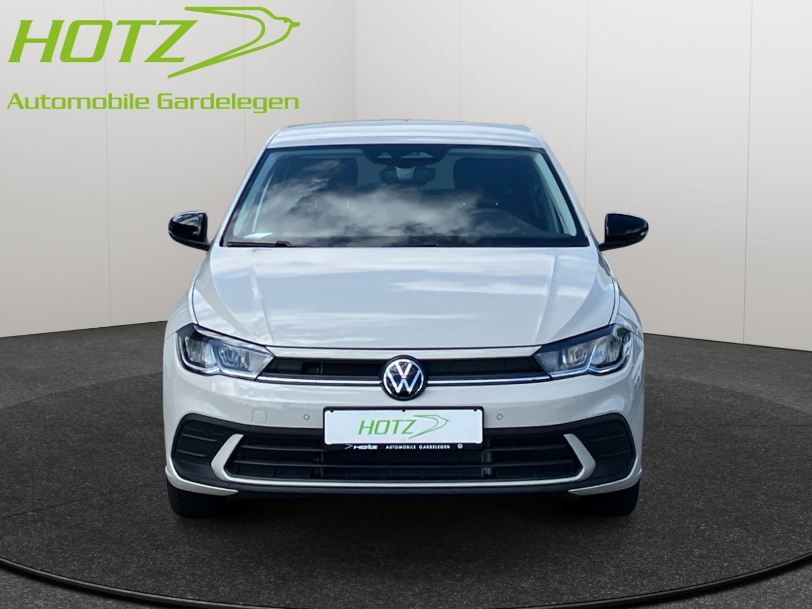 Volkswagen - Polo_9