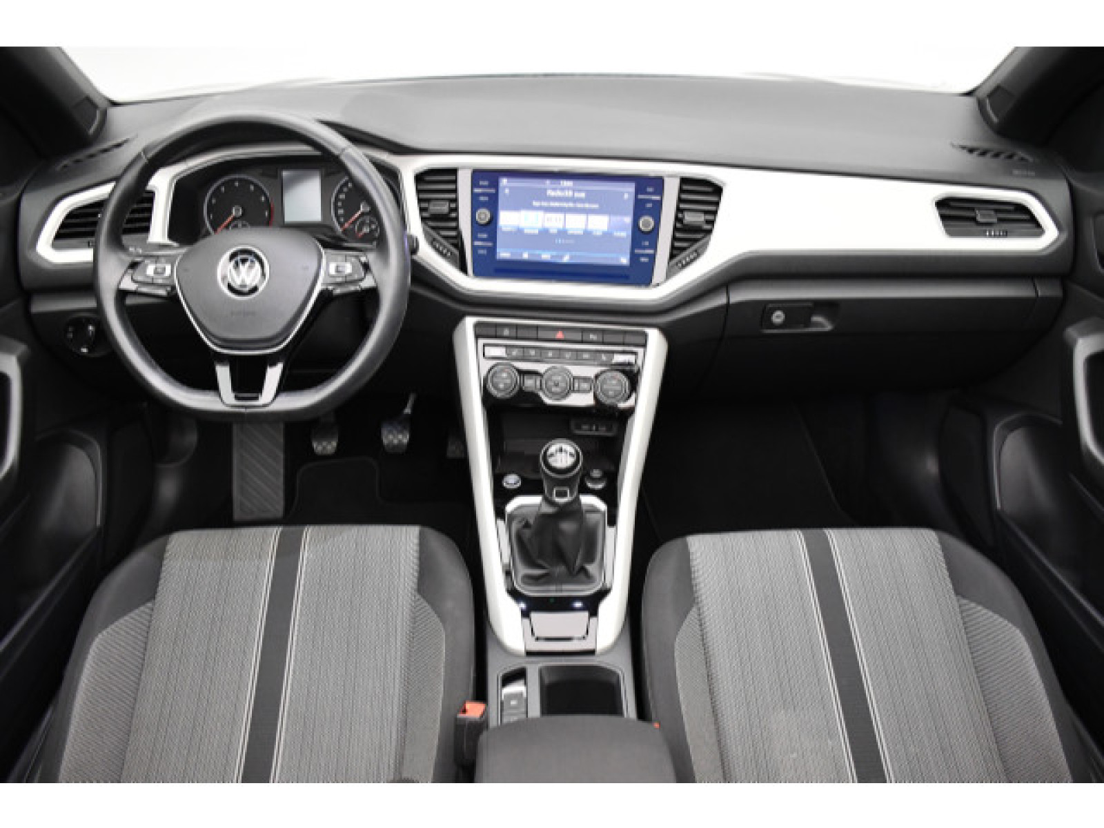 Volkswagen - T-Roc Cabriolet_4