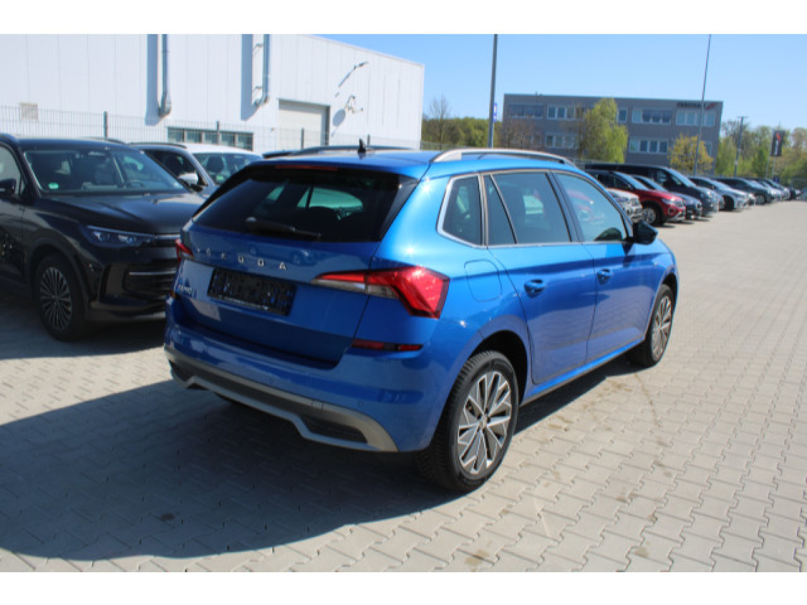 diagonalansicht-hinten-aussen