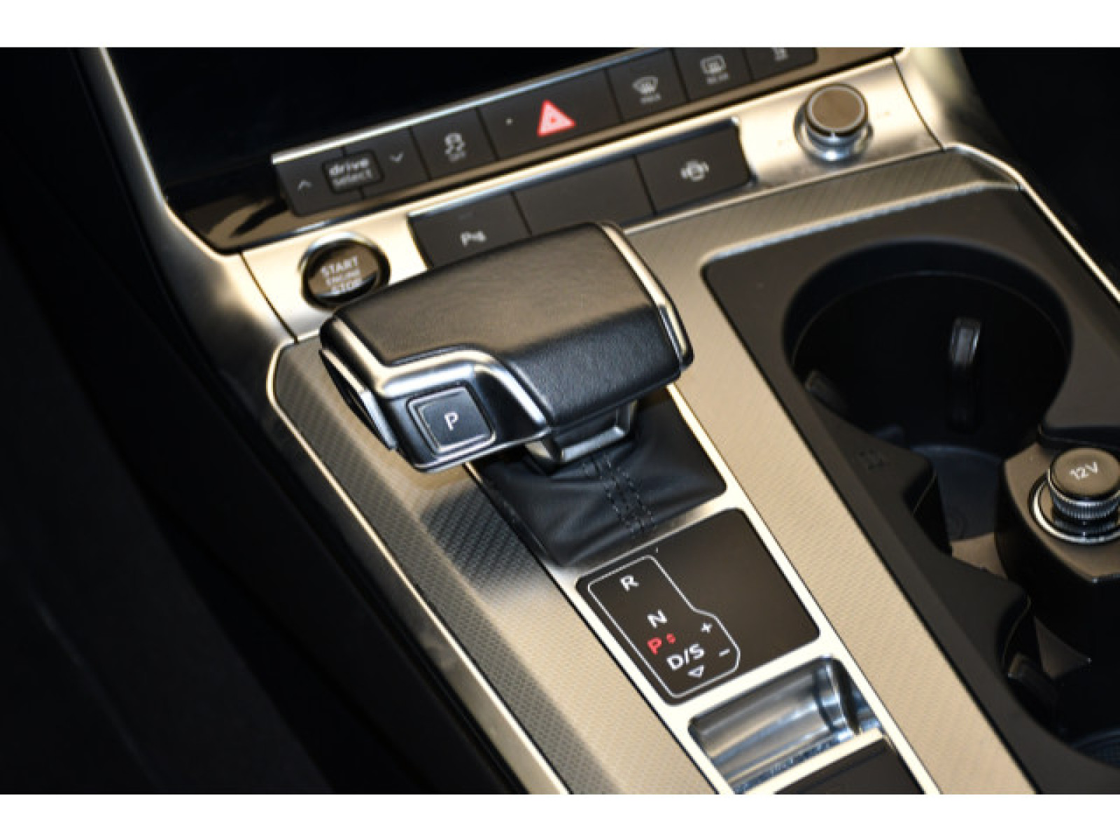 Audi - A6 Avant_6