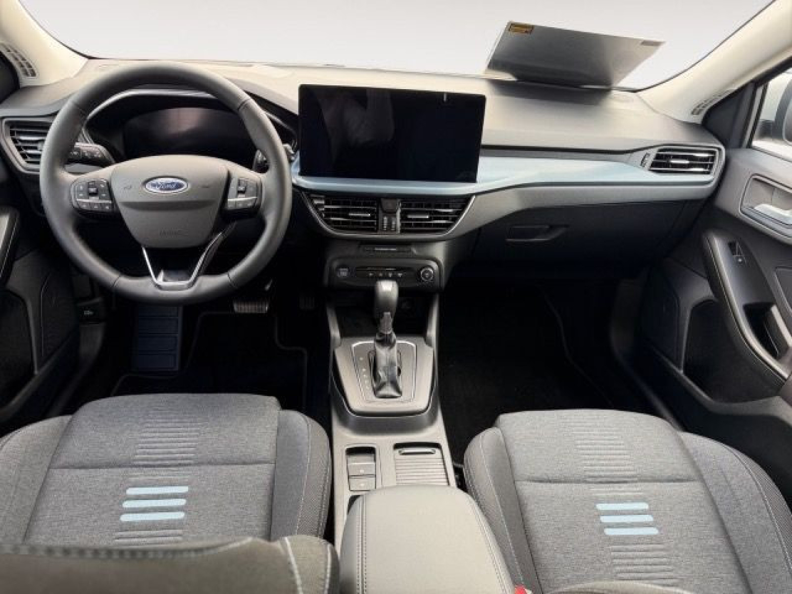 Ford - Focus_11