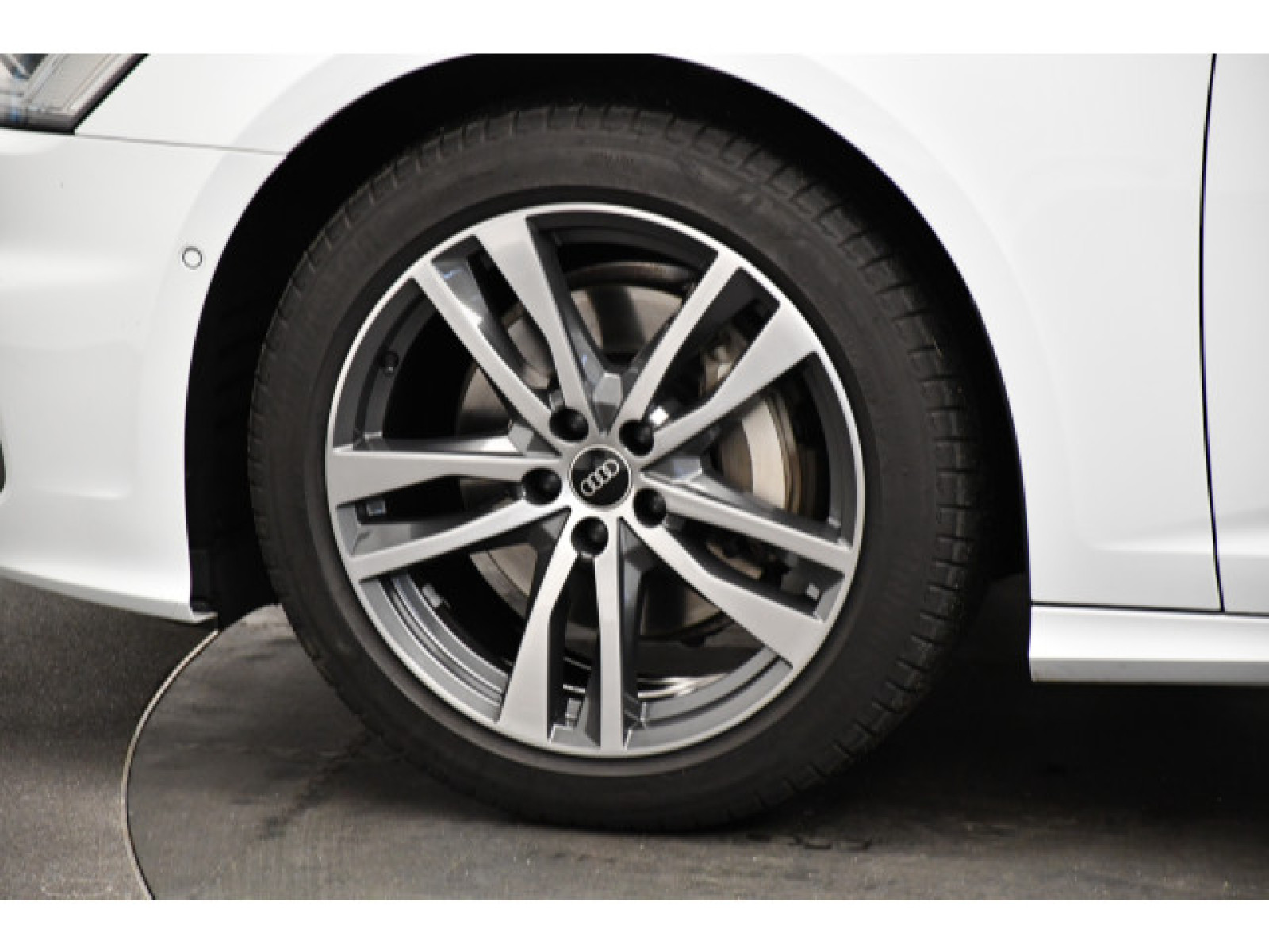 Audi - A6 Avant_13