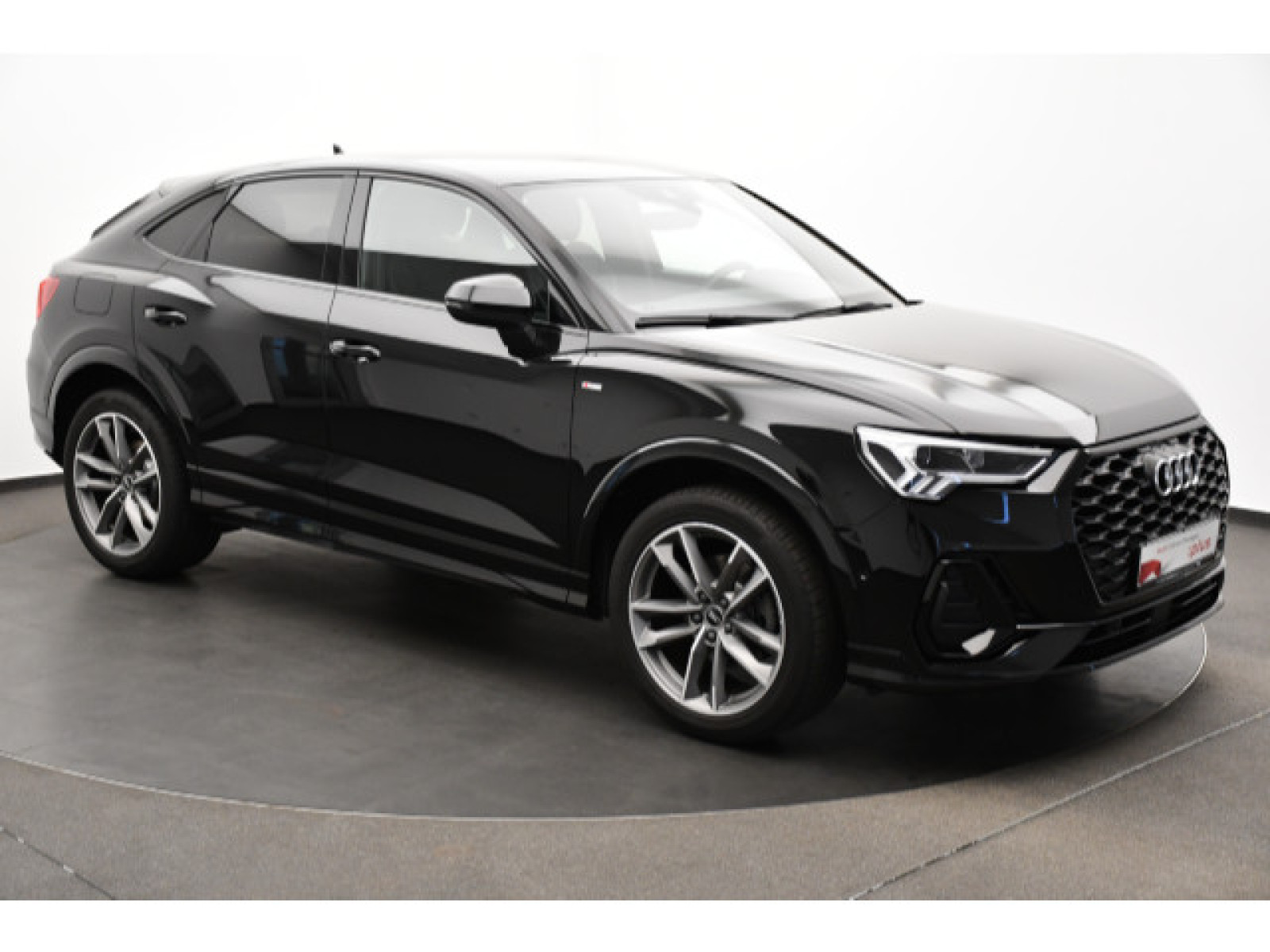 diagonal-frontansicht-aussen